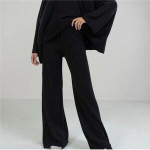 Jaki London L Relaxed Wide Leg Pants In Black Fuzzy Knit Travel Comfort Pull On